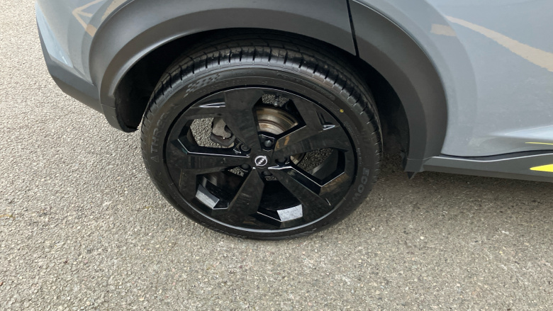 Nissan Juke 1.0 DiG-T 114 Kiiro 5dr DCT Petrol Hatchback